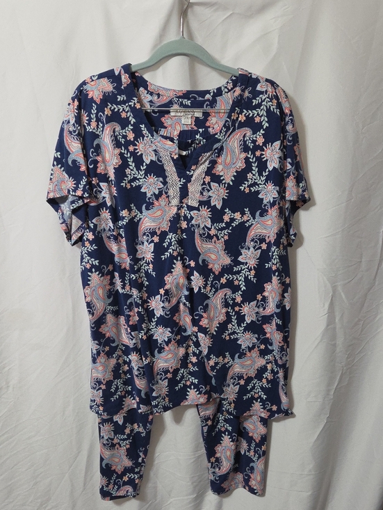 Ellen Tracy Other - Blue, Pink & White Paisley Design 2 Piece Pajama Set, Size 2X, Like New Cond
